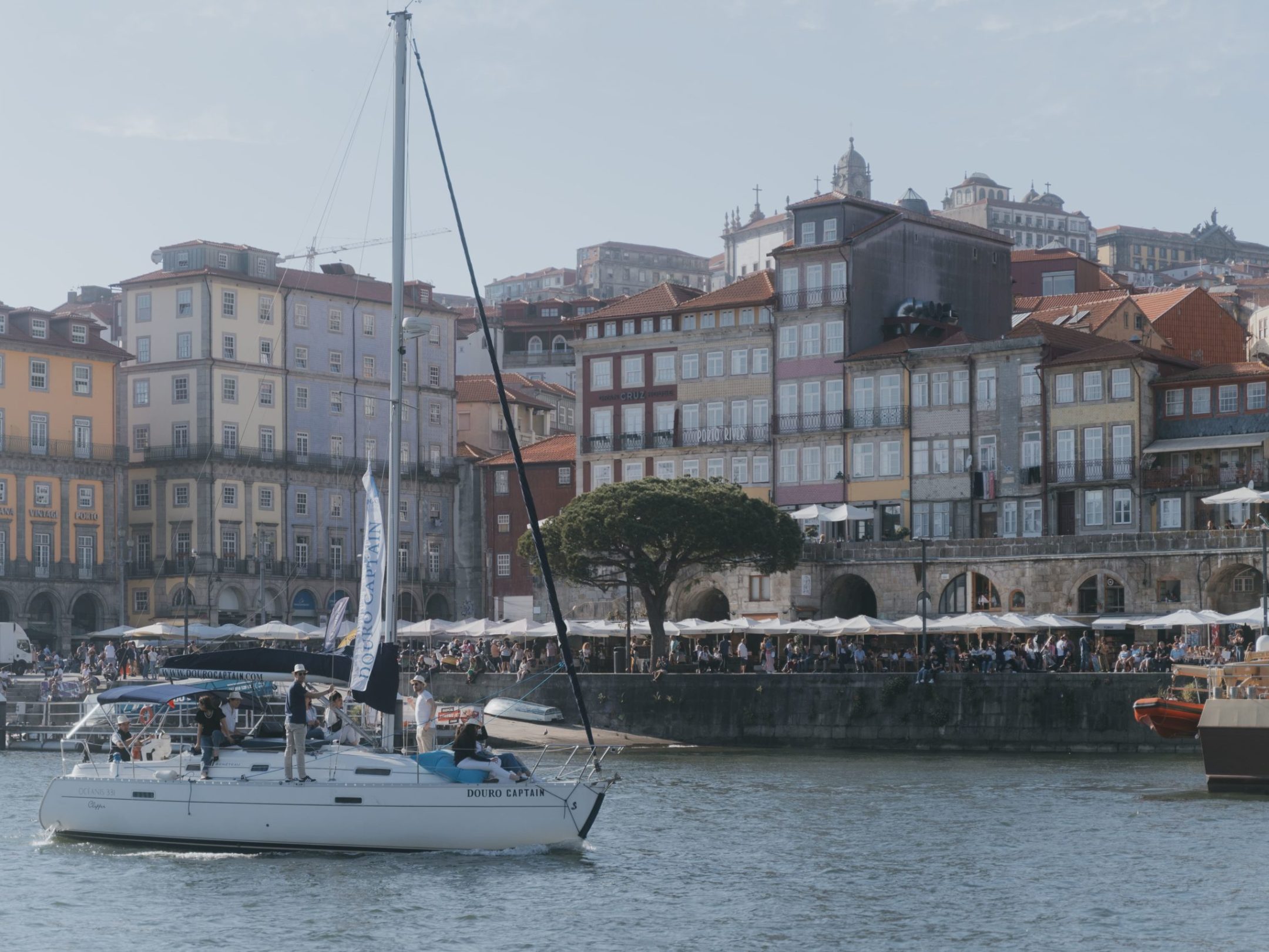 Sunny day with sailing 360