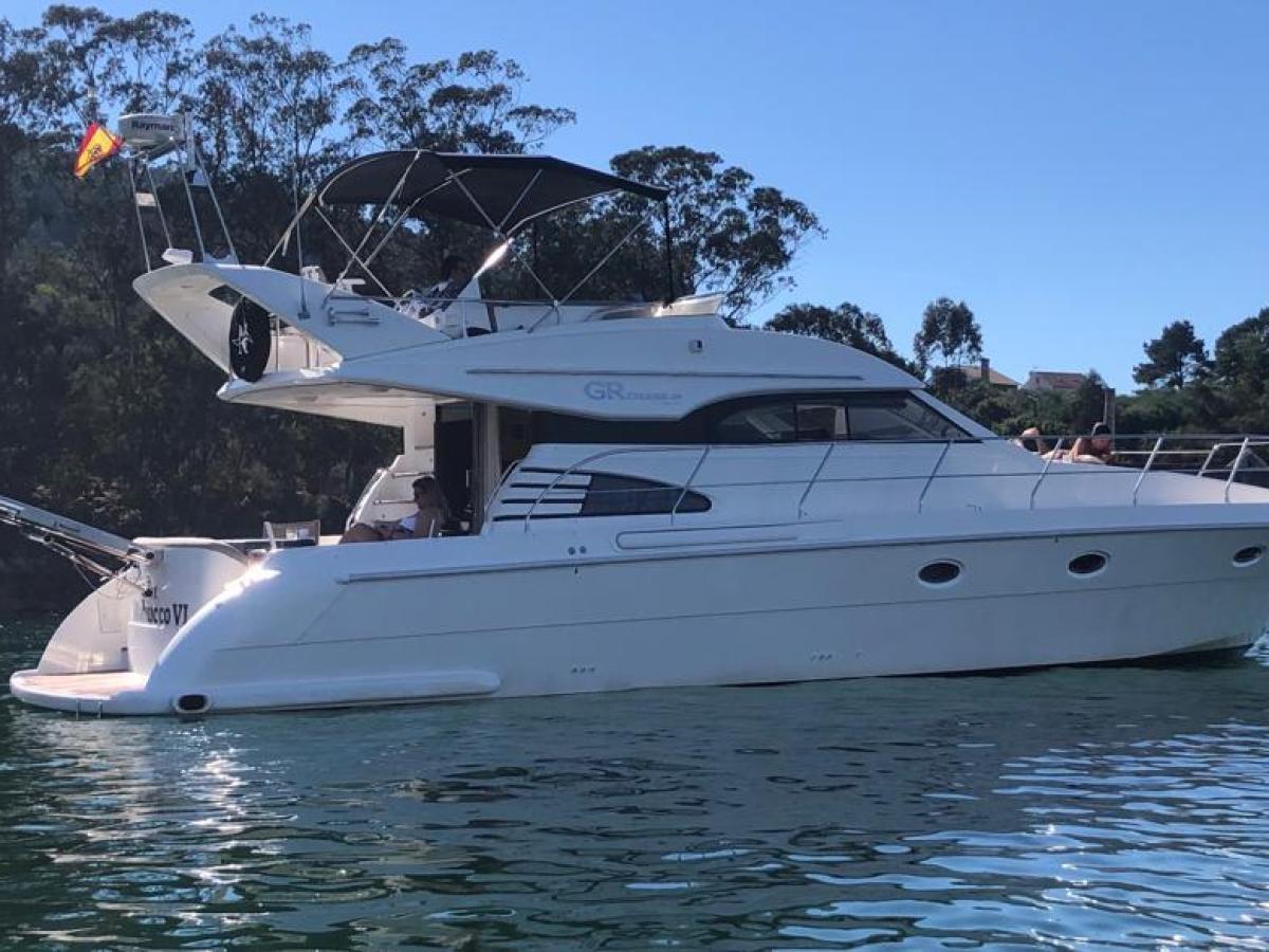 a small boat in a body of water